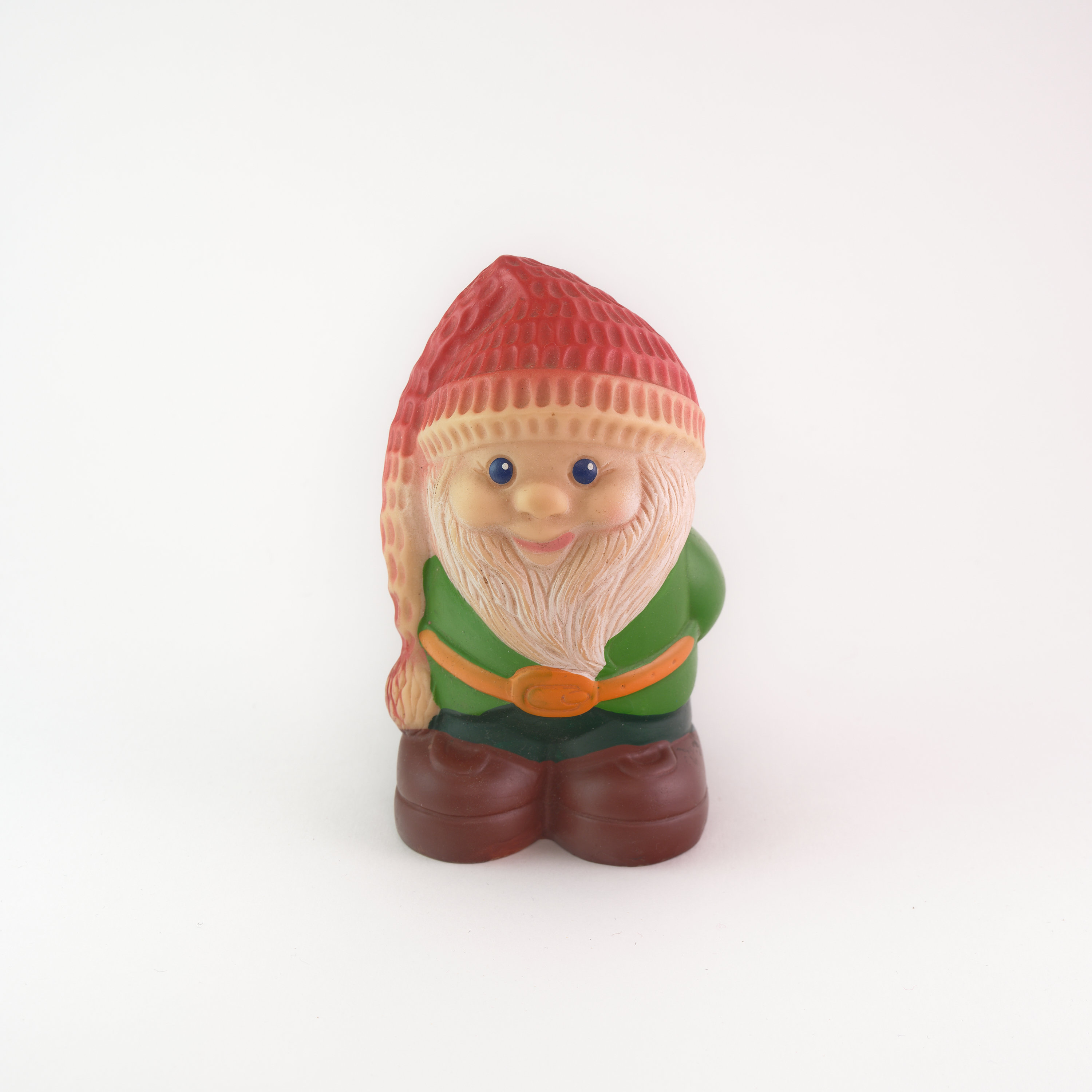 Домашний хранитель: сказочный персонаж, который в базе данных значится как ещё один гуманоид.